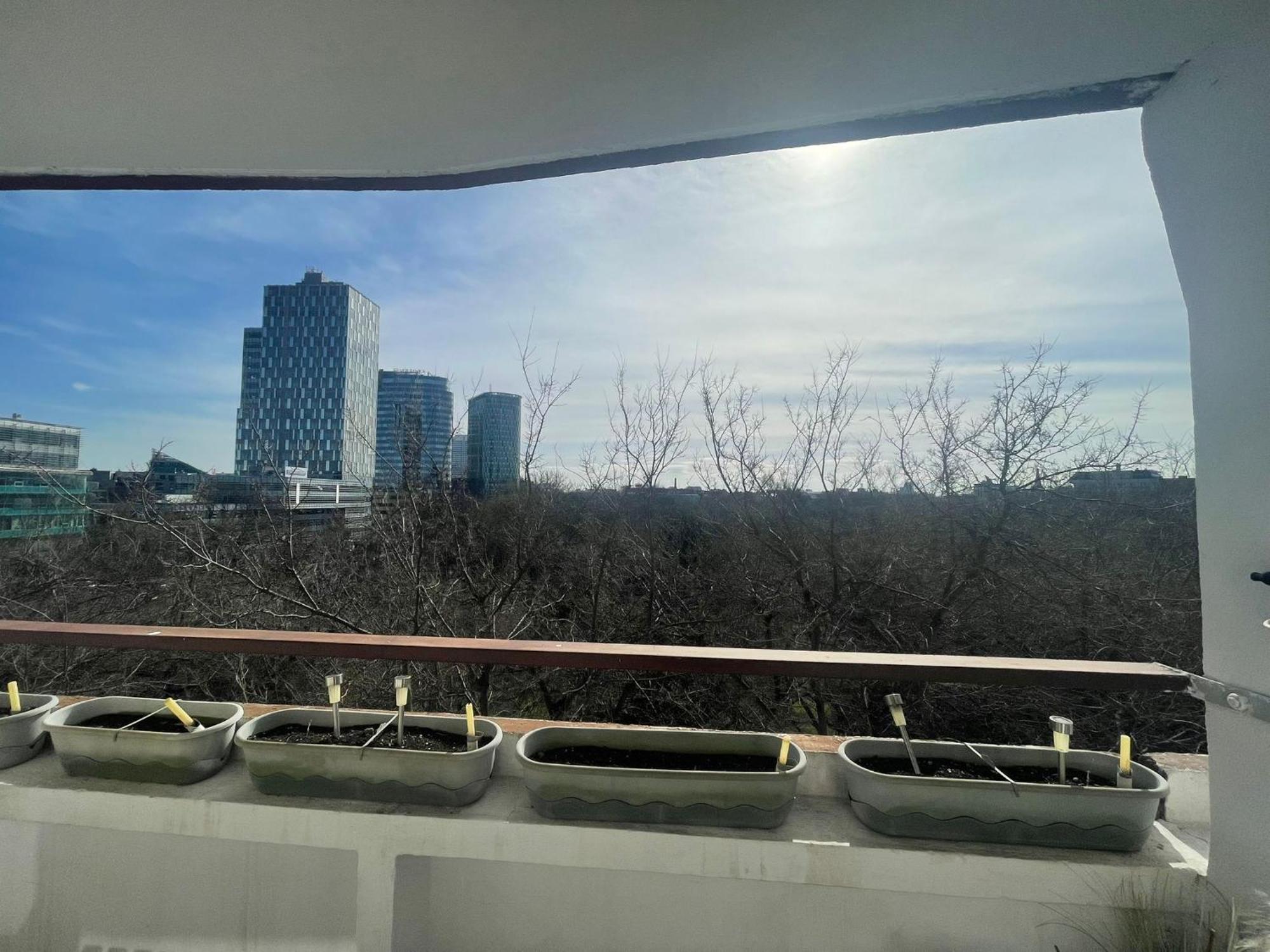 Park View City Center Location Apartment With Balcony ブラチスラヴァ エクステリア 写真